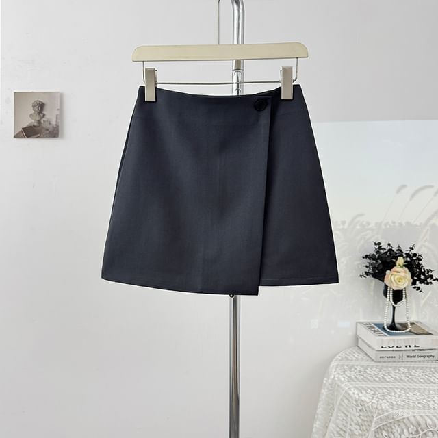 Low Rise Wrapped Plain Mini Skirt