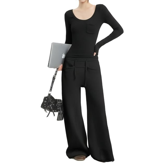 Slim Fit Scoop Neck Tee & Wide-Leg Sweatpants Set