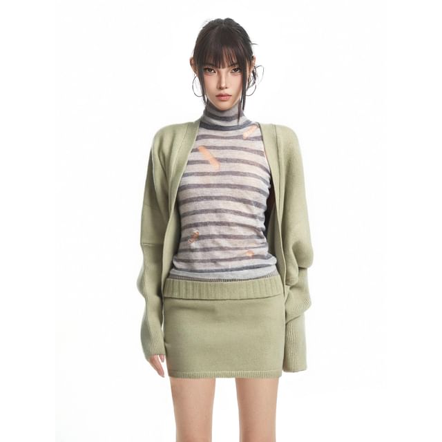 Distressed Striped Tank, Open Cardigan & Low-Rise Pencil Skirt Set