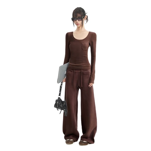 Slim Fit Scoop Neck Tee & Wide-Leg Sweatpants Set