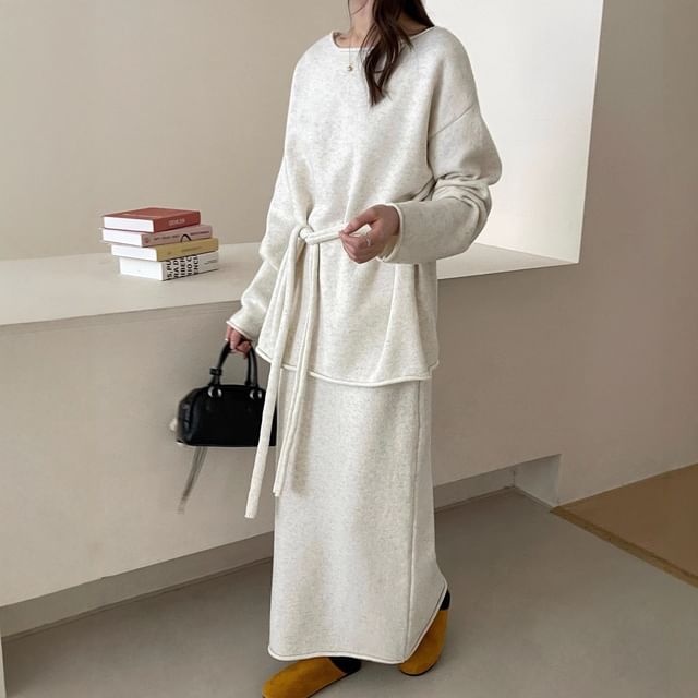 Crew Neck Sweater with High-Rise Knit Maxi Skirt Set
