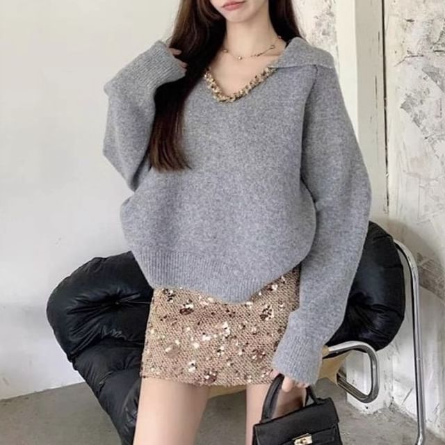 V-Neck Collared Knit Pullover
