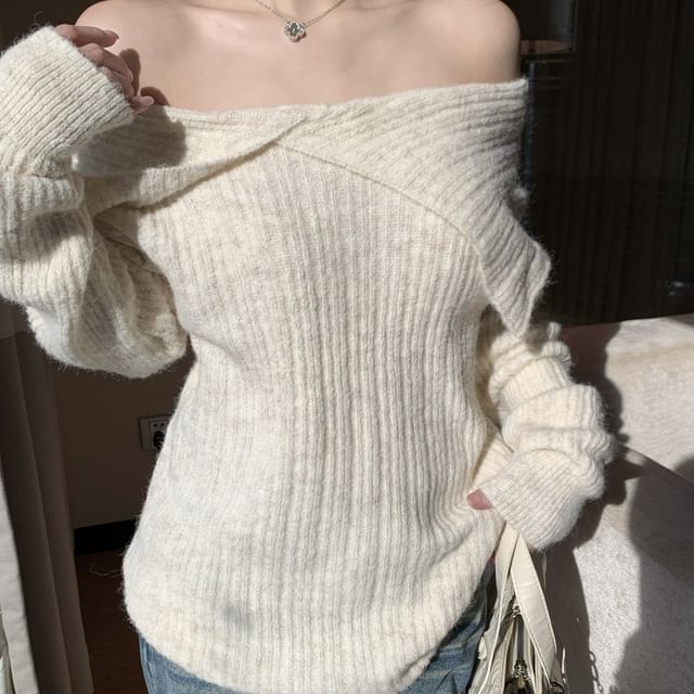 Ribbed Knit Off-Shoulder Pullover