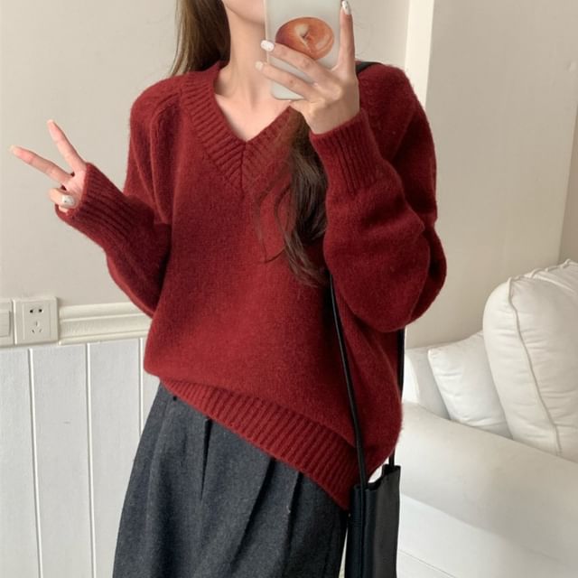 Classic V-Neck Knit Sweater with Clean Lines