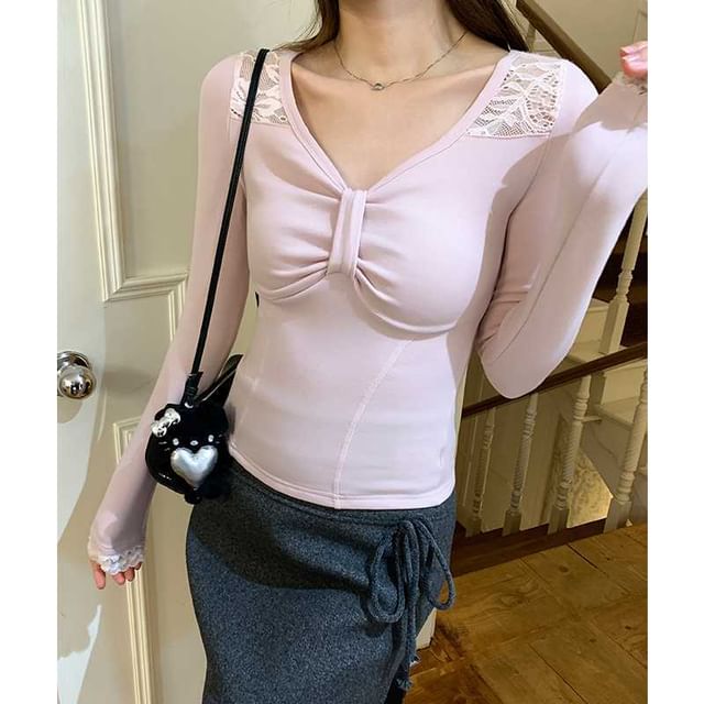 Ruched Crop Top with Lace V-Neck and Long Sleeves