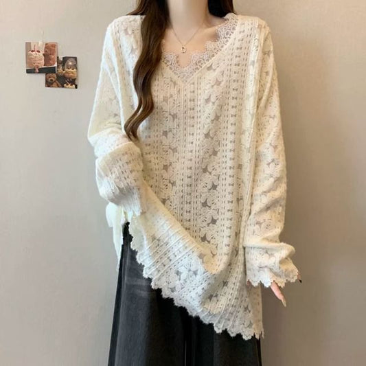Lace V-Neck Tee with Long Sleeves