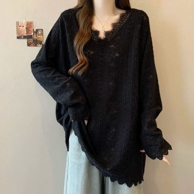 Lace V-Neck Tee with Long Sleeves