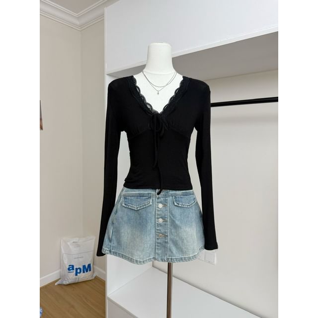 V-Neck Long Sleeve Lace Trim Top