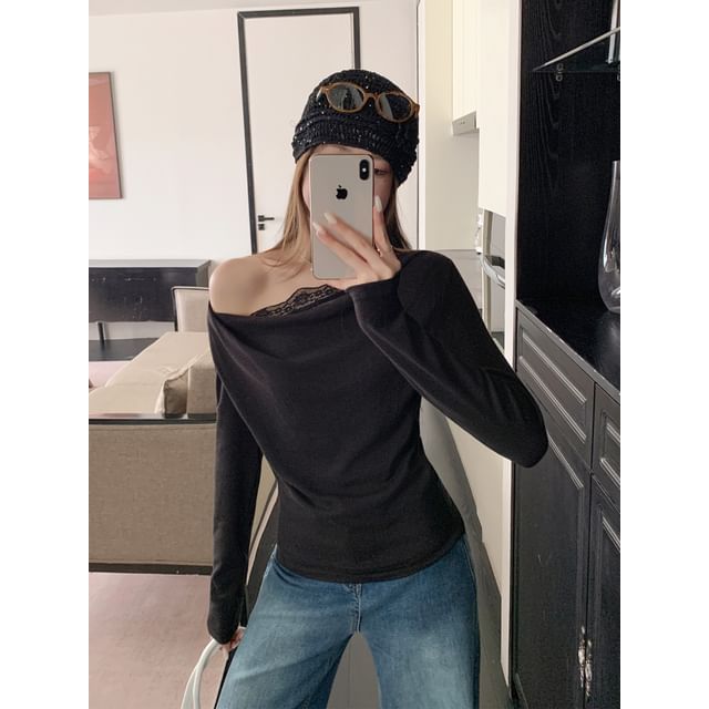 Off Shoulder Long Sleeve Lace Trim Top