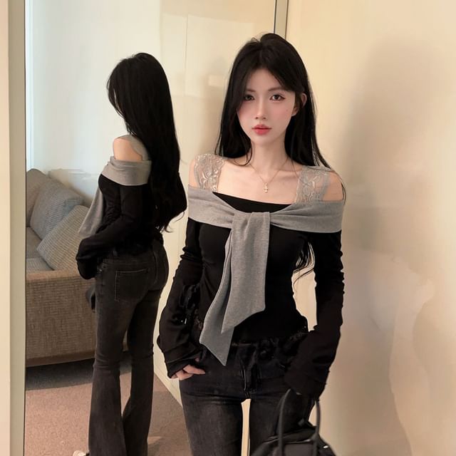 Cold Shoulder Lace Panel Drawstring Slim Crop Top