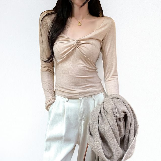 Ruched V-Neck Slim-Fit Long-Sleeve Tee