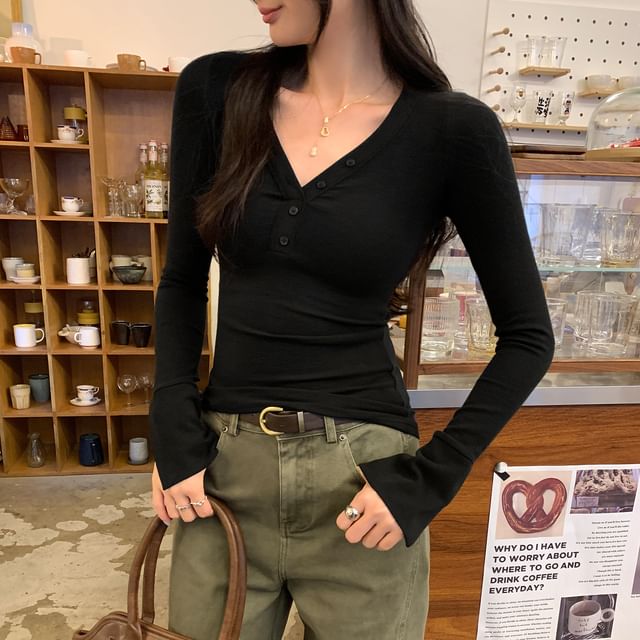 Slim-Fit V-Neck Long-Sleeve Tee