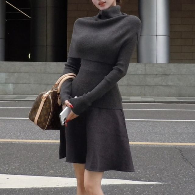 Capelet & Knit Top & Mini A-Line Skirt Set