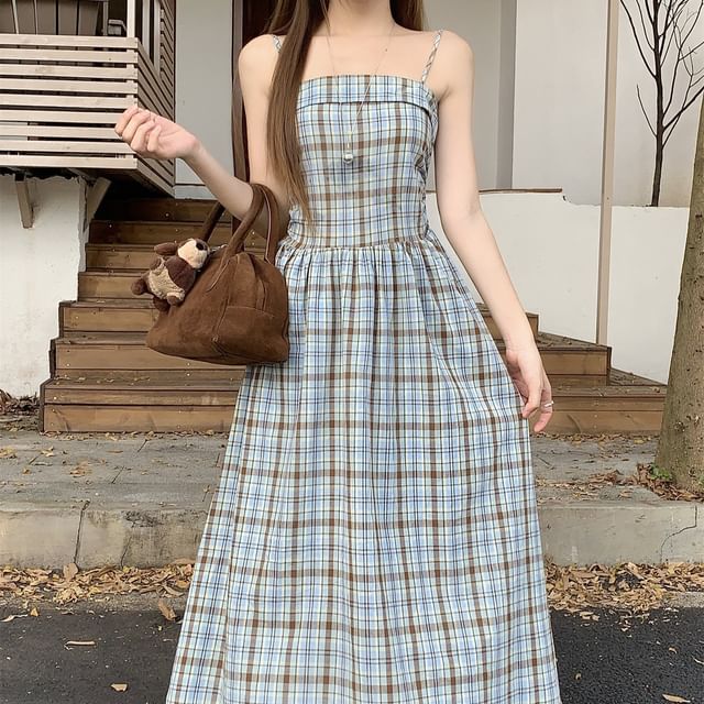 Spaghetti Strap Plaid Midi A-Line Dress / Scoop Neck Button-Up Plain Crop Cardigan