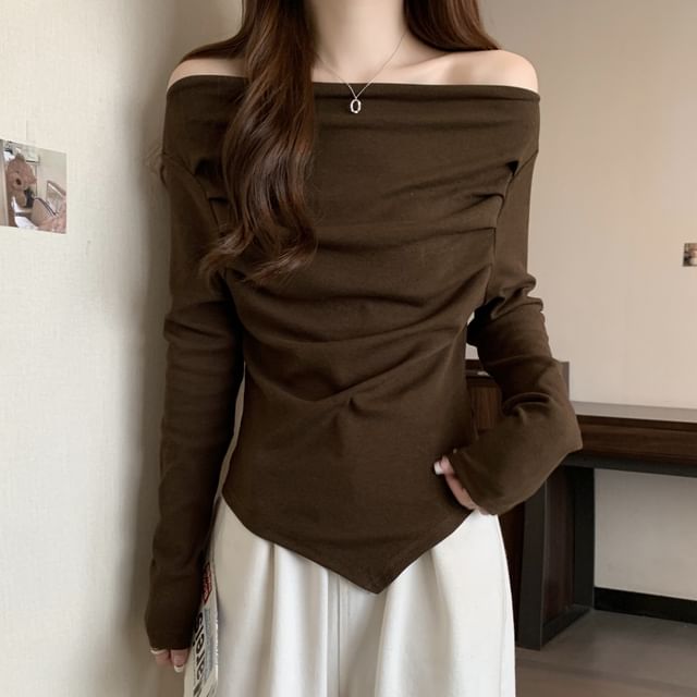 Asymmetrical Off-Shoulder Tee