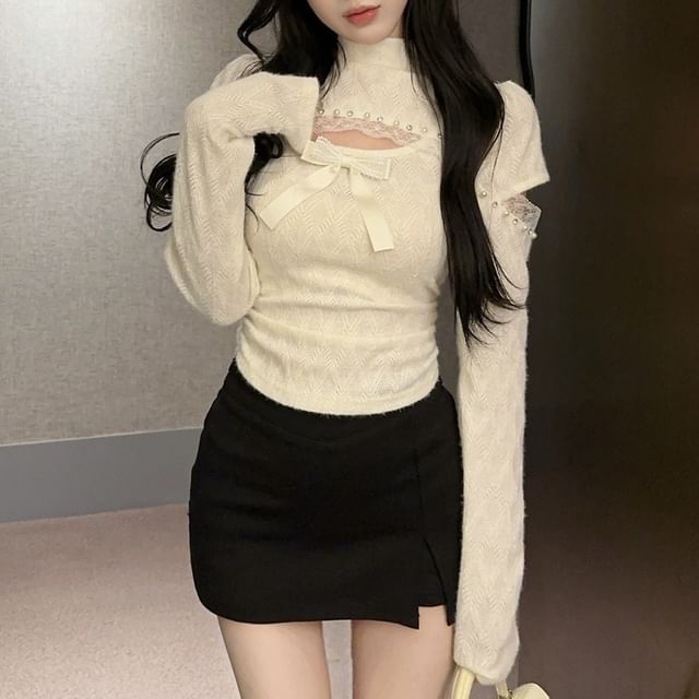 Mock Neck Cutout Lace Crop Top Long Sleeve