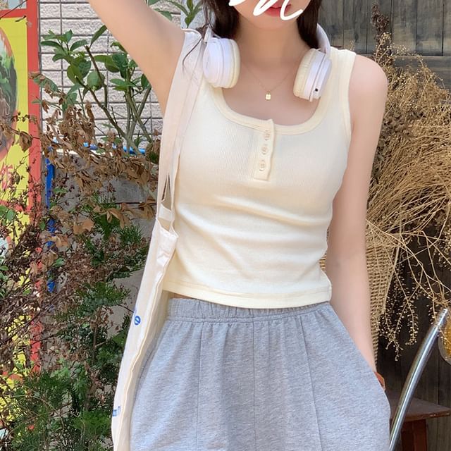 Buttoned Scoop Neck Tank Top