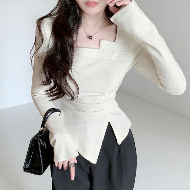 Ruched Slit Notch-Neck Tee with Long Sleeves