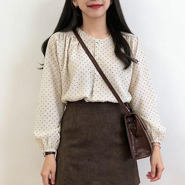 Dotted Round Neck Long-Sleeve Blouse