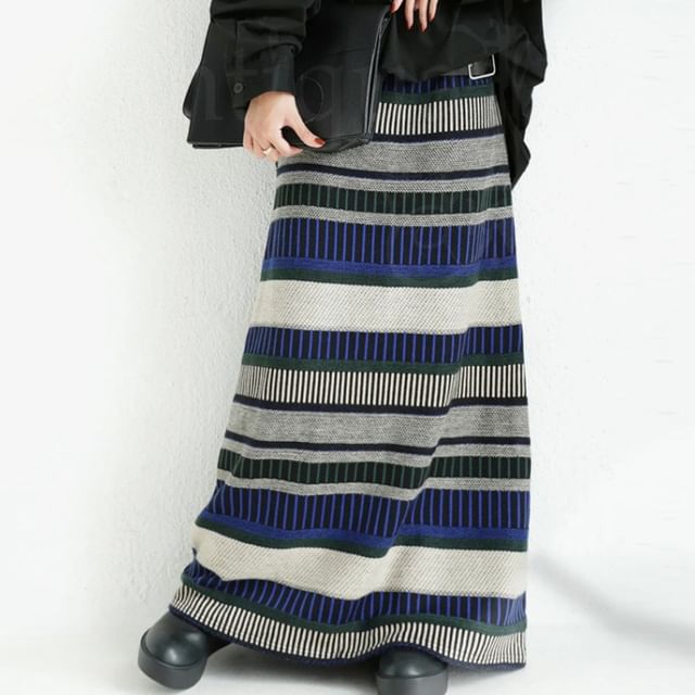 Mid Rise Striped Knit Maxi A-Line Skirt