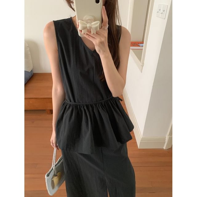 Sleeveless V-Neck Plain Peplum Slit Maxi A-Line Dress
