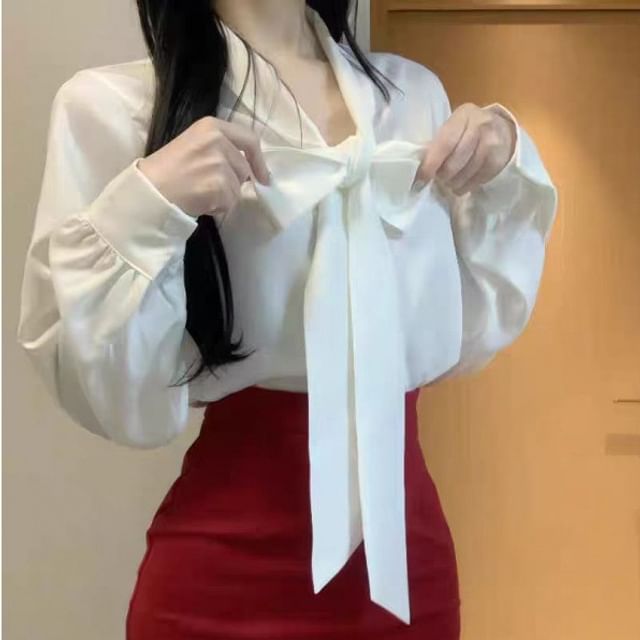 Tie-Neck Long-Sleeve Plain Blouse