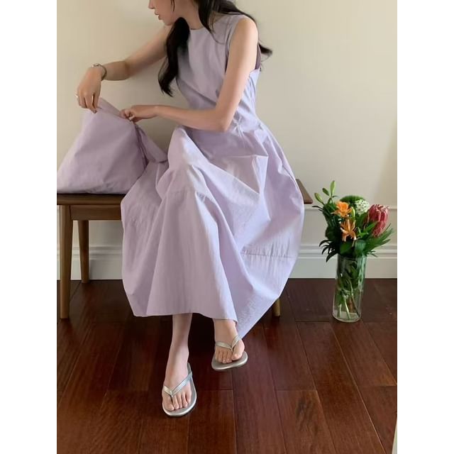 Sleeveless Round Neck Plain Slim-Fit Maxi A-Line Dress