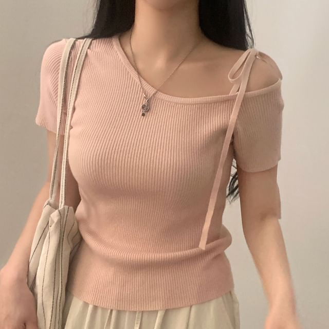 Cold Shoulder Ribbed Knit Top with Short Sleeves