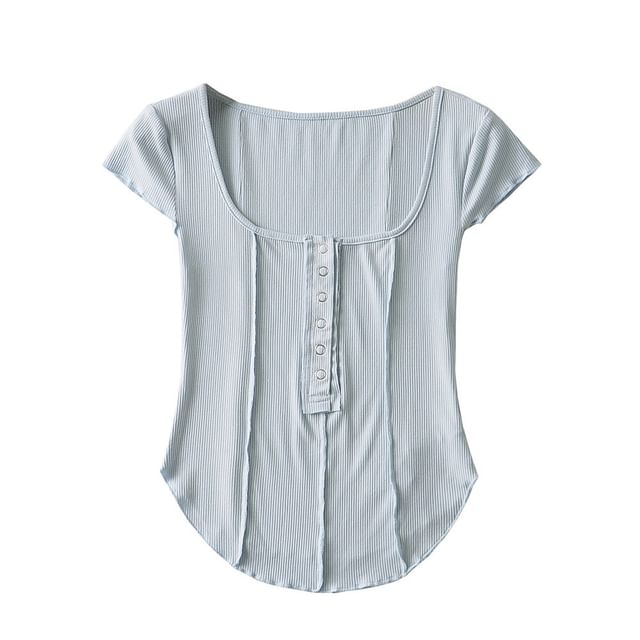Ribbed Half-Buttoned Crop Scoop Neck Short Tee