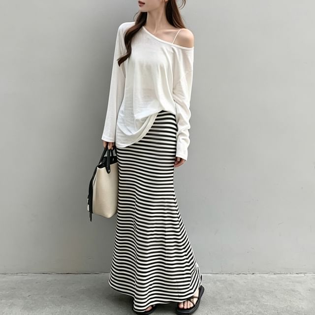 Long-Sleeve Off-Shoulder Plain Sheer T-Shirt / High Waist Striped Maxi Mermaid Skirt