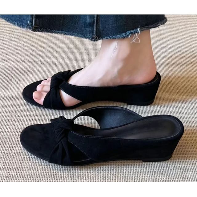 Wedge Heel Twisted Sandals