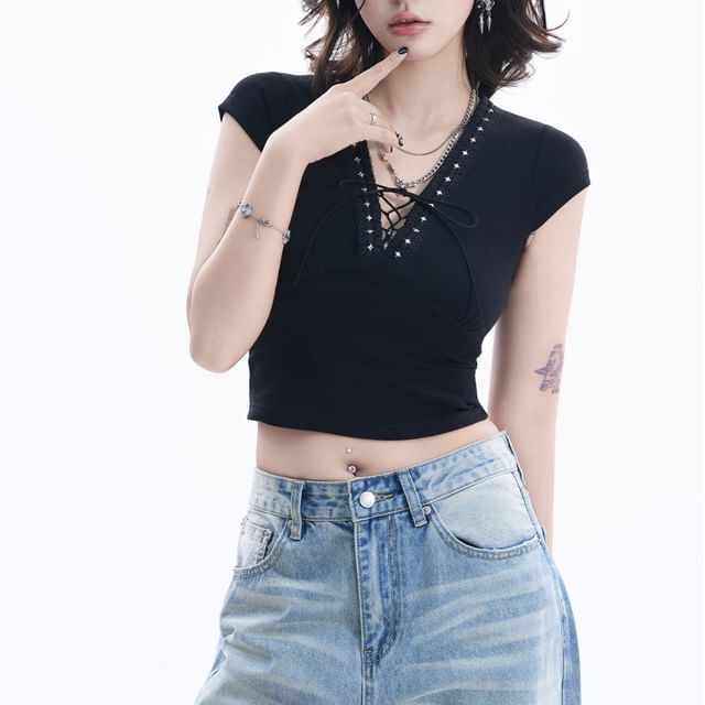 Cap-Sleeve V-Neck Lace Up Crop T-Shirt