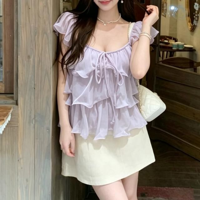 Sleeveless Scoop Neck Plain Ruffle Trim Top