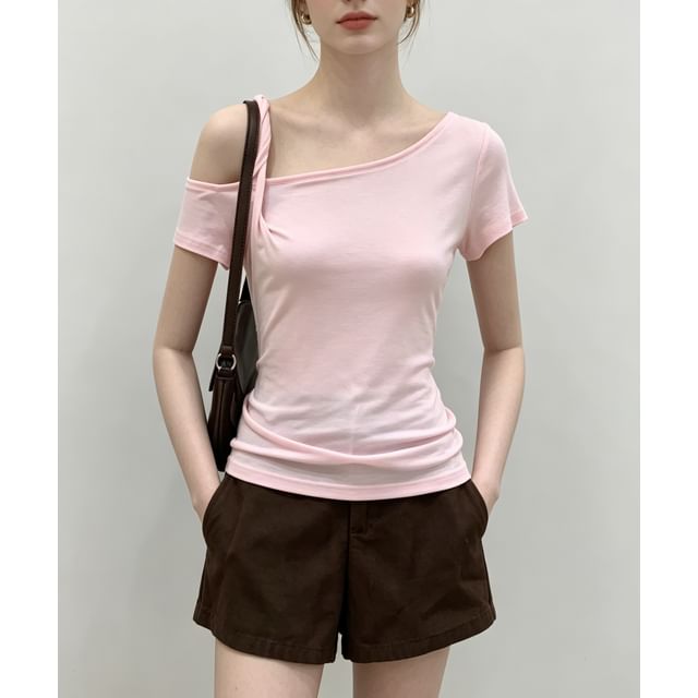 Twisted Strap Cold-Shoulder Slim Tee