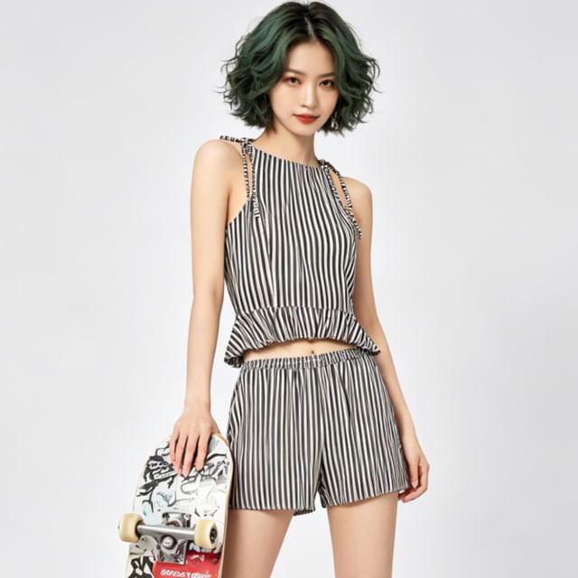 Sleeveless Striped Blouse Polka Dot Blouse Mid Rise Shorts