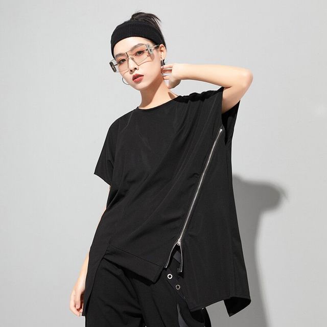 Asymmetric Zip Panel Tee with Round Neckline