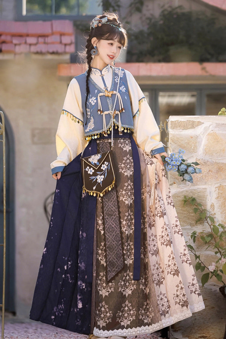 Snowfield Wind Stand Collar Embroidered Daily Hanfu Set