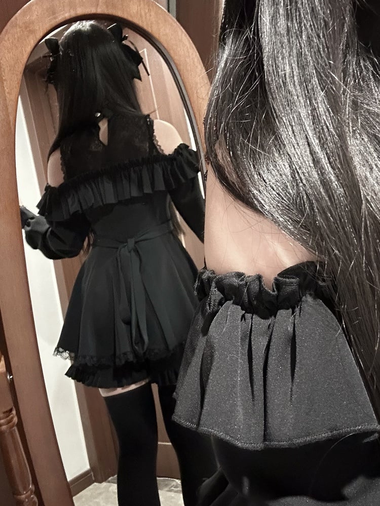 Black Jirai Kei Set Cutout Shoulder Landmine Dress Ruffle Trim Shorts Bows