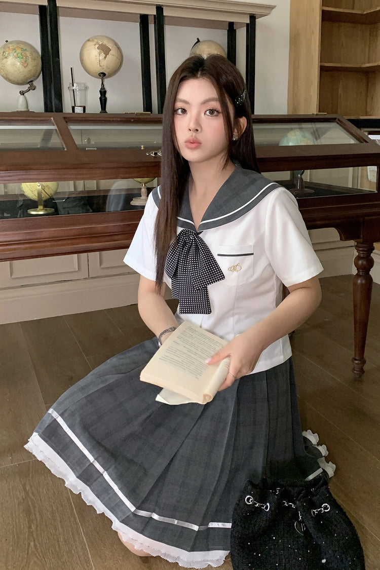 Monochrome Sailor-Collar Preppy Two-Piece with Printed Ruffles and Bow Accents