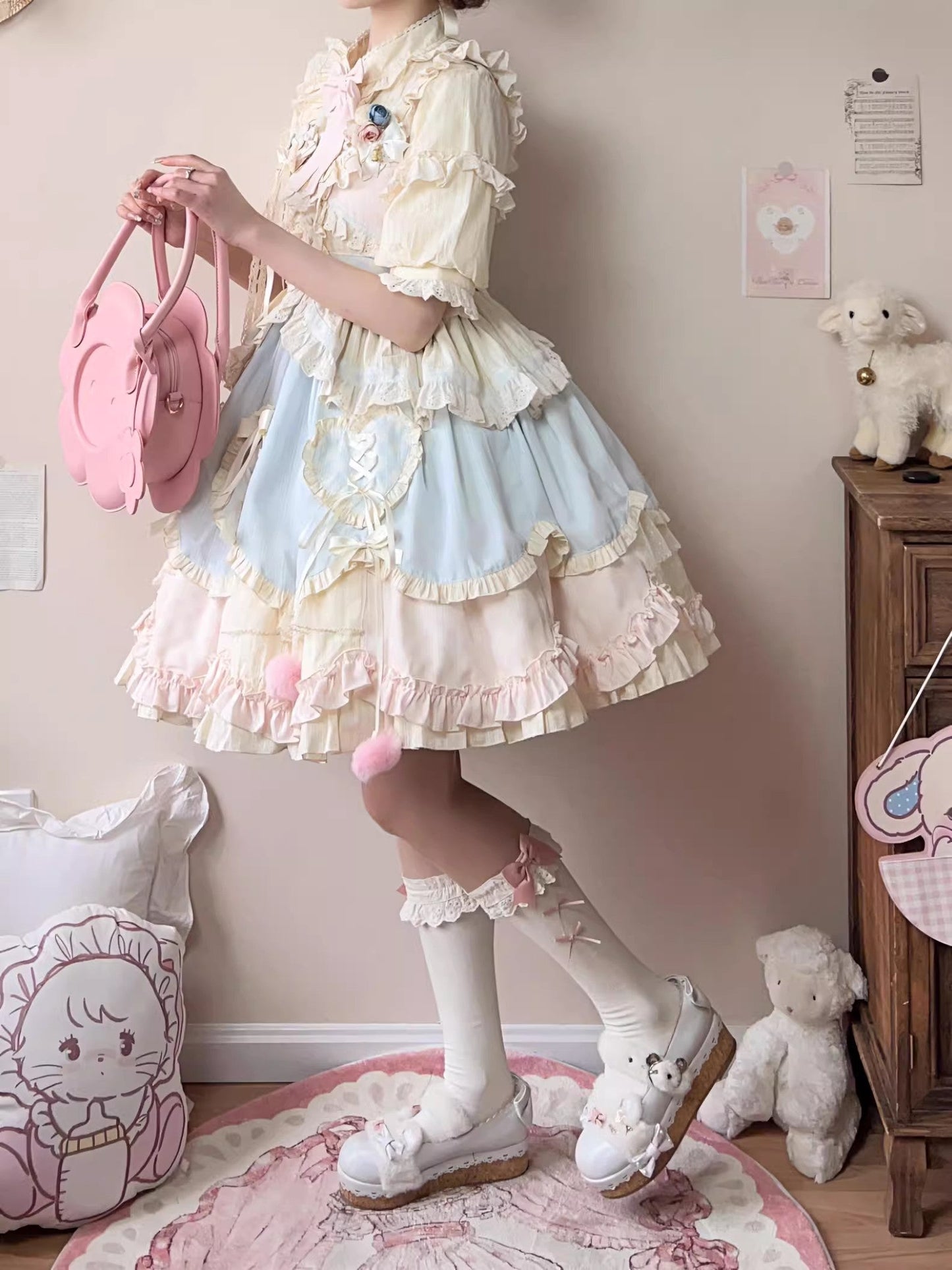 Short Version Sweet Lolita JSK with Lace and Bow