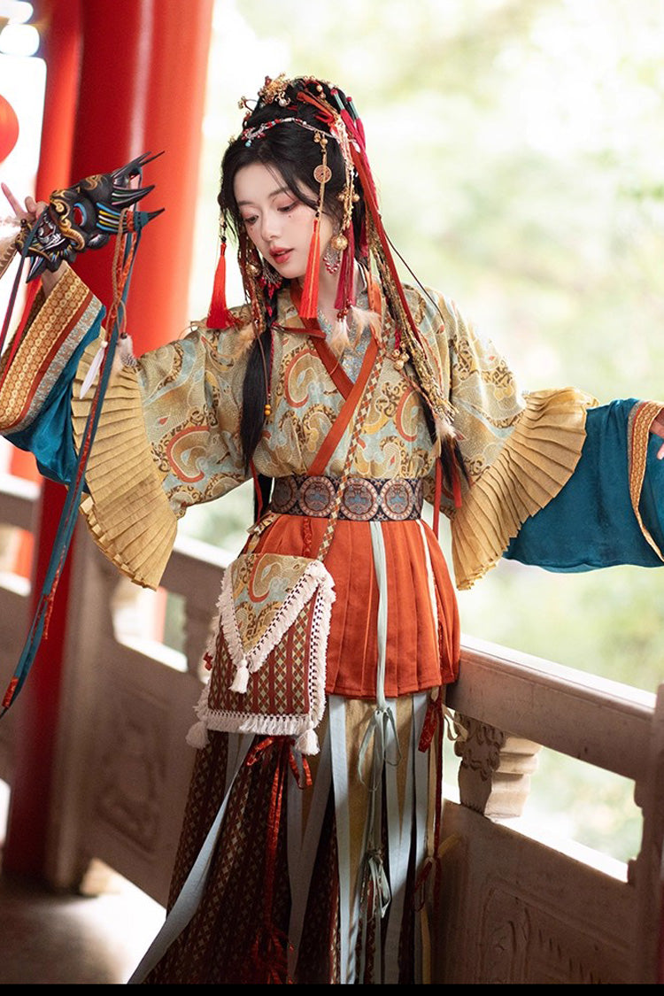Classic Hanfu Set with Embroidered Ruffles
