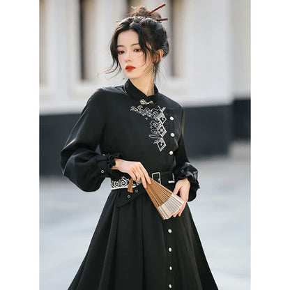 Elegant Black Vintage Embroidery Belted Pleated Dress