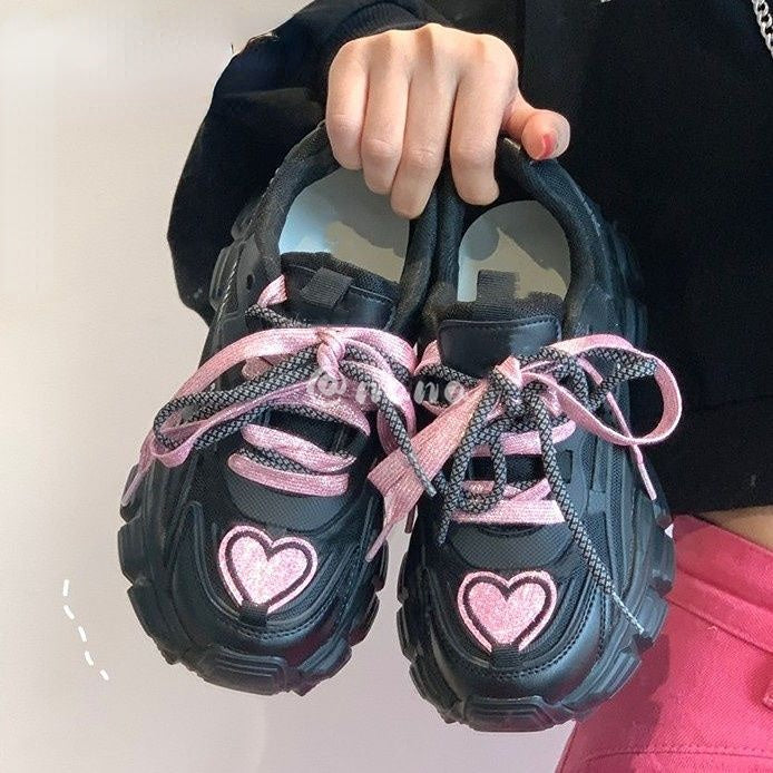 [Pre-sale]Black Heart Sneakers Susan