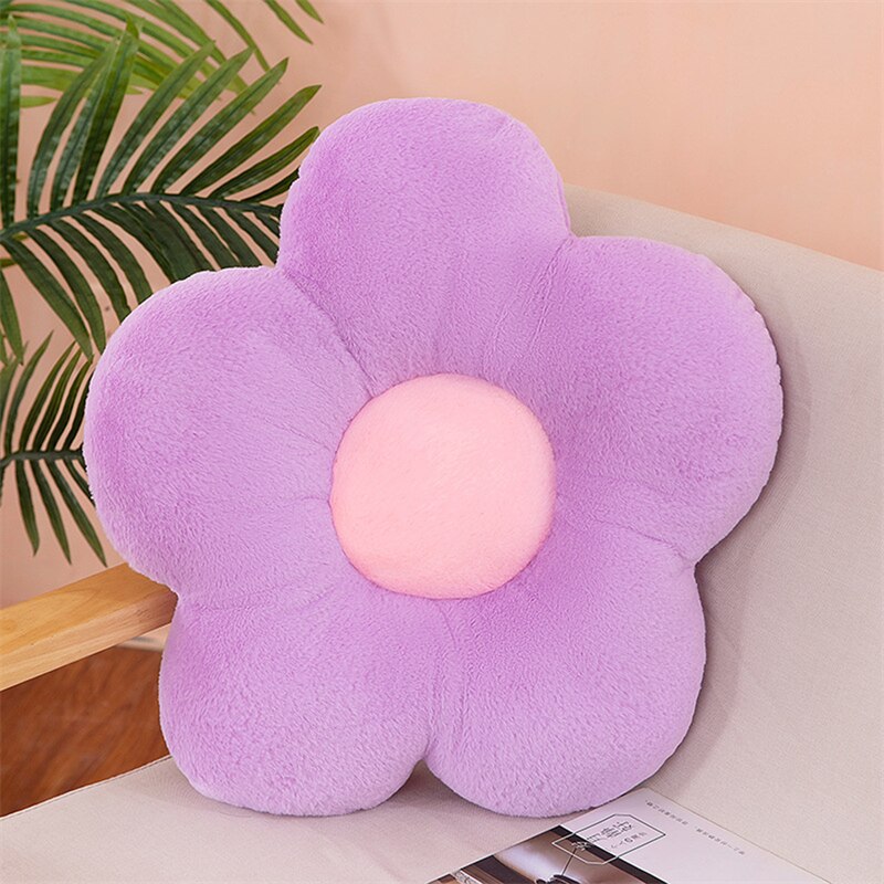 Flower Shape Cushion MK18722