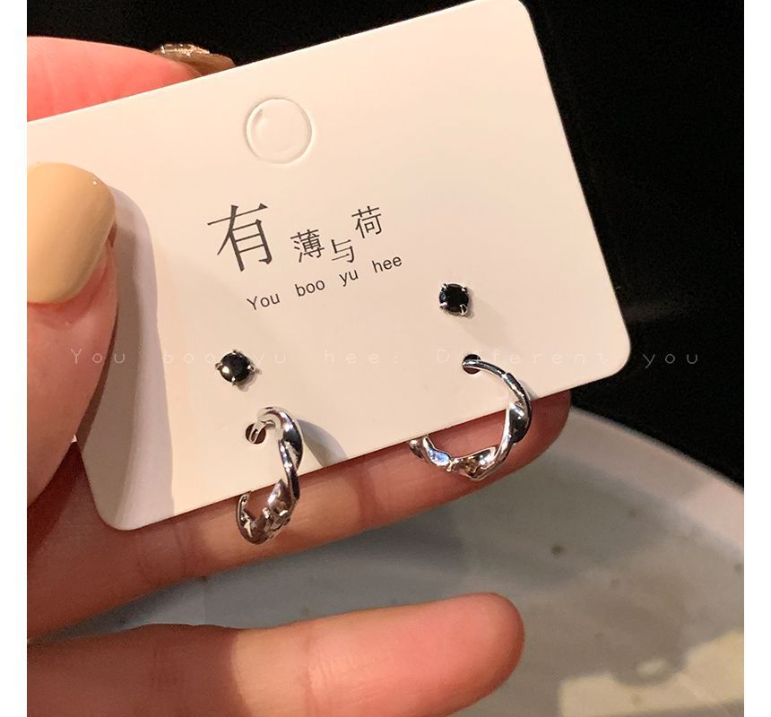Set of 2 Pairs: Earring IL28