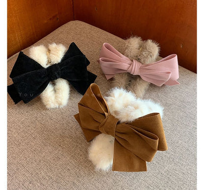 Bow Fluffy Hair Claw IL17 MK Kawaii Store