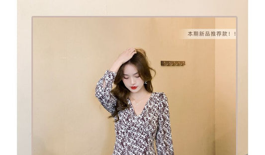 Long-Sleeve V-Neck Floral Print Midi A-Line Dress aa21 MK Kawaii Store