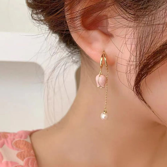 Pink tulip fringe long pearl earrings MK18474