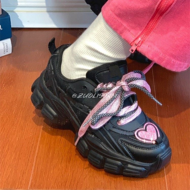 [Pre-sale]Black Heart Sneakers Susan