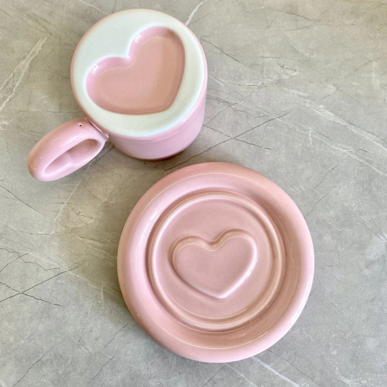 Heart-shaped Cup and Plate - Heartzcore Heartzcore